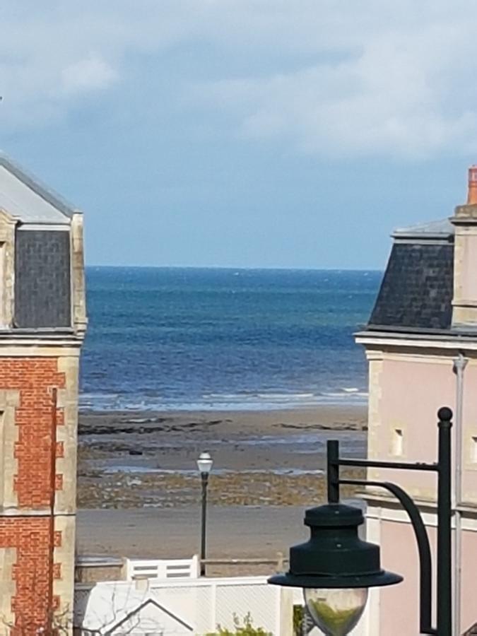Hotel De Normandie Saint-Aubin-Sur-Mer  Dış mekan fotoğraf