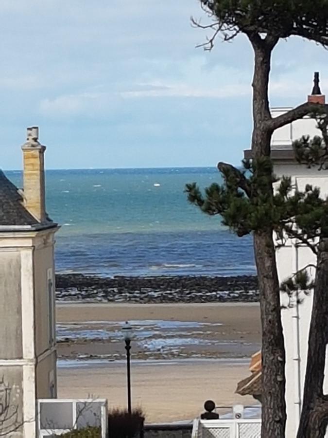 Hotel De Normandie Saint-Aubin-Sur-Mer  Dış mekan fotoğraf